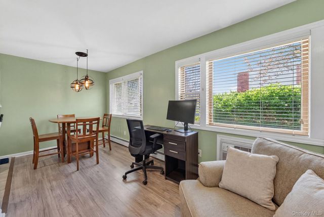 2453 Union Blvd 32A, Islip, NY 11751