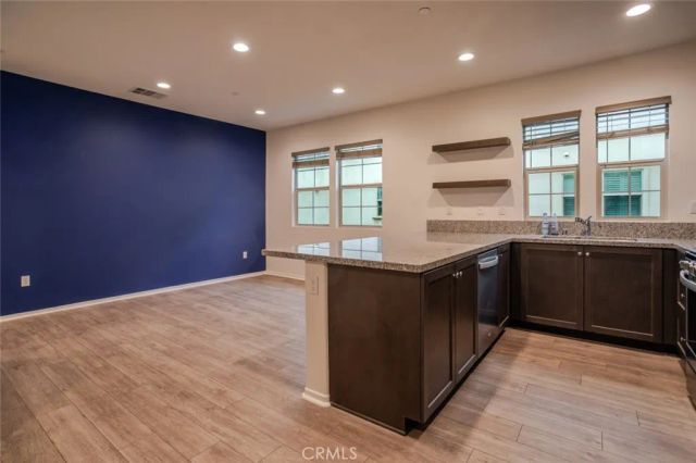 863 Iris Way B, Azusa, CA 91702