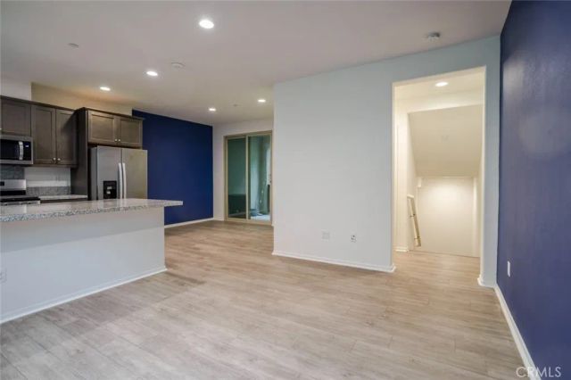 863 Iris Way B, Azusa, CA 91702