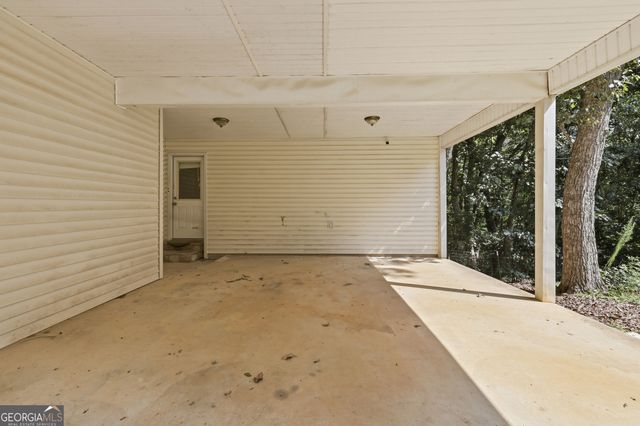 500 Washboard Road, Cleveland, GA 30528