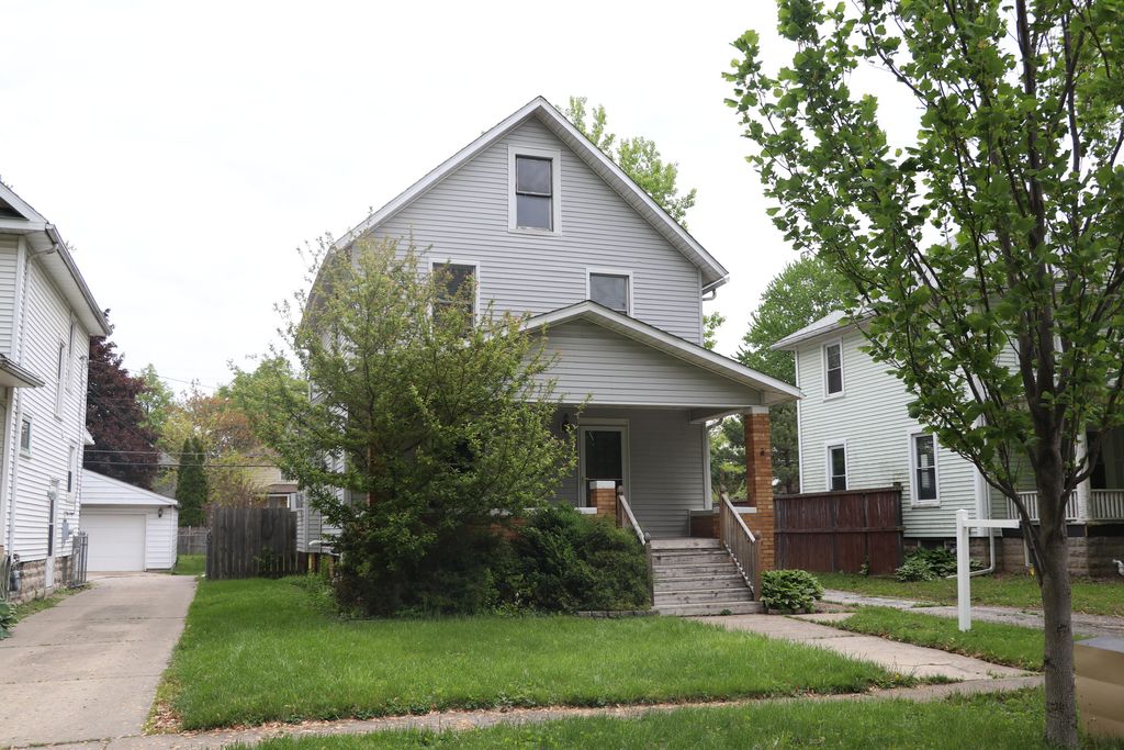 421 E 6th Street, Monroe City, MI 48161