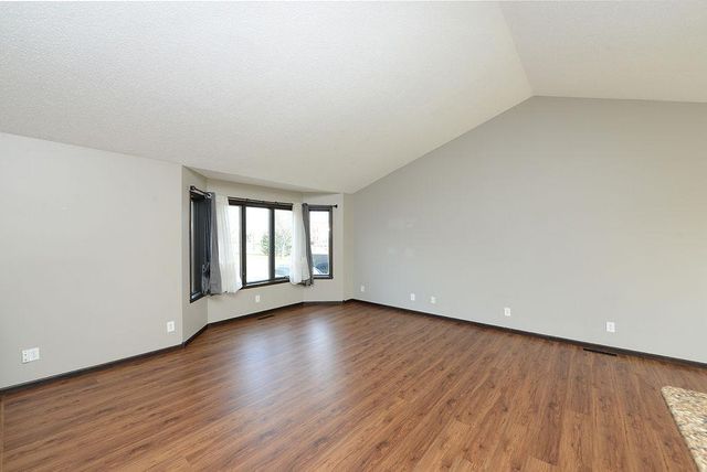 1510 57th Avenue S, Fargo, ND 58104