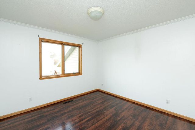 1510 57th Avenue S, Fargo, ND 58104