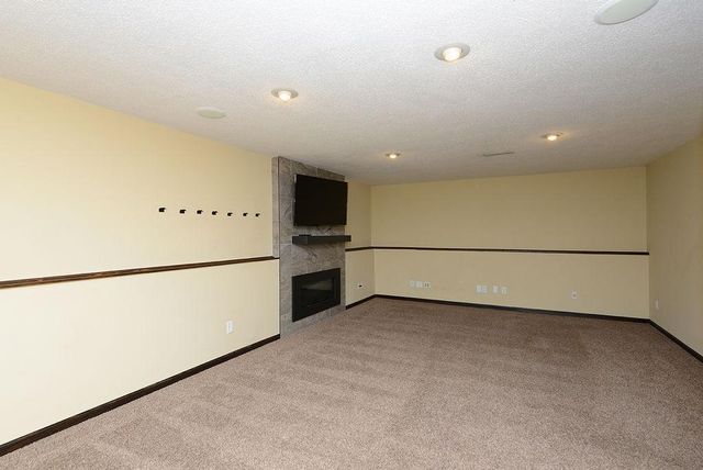 1510 57th Avenue S, Fargo, ND 58104