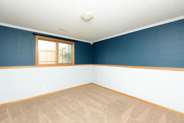 1510 57th Avenue S, Fargo, ND 58104