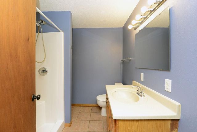 1510 57th Avenue S, Fargo, ND 58104