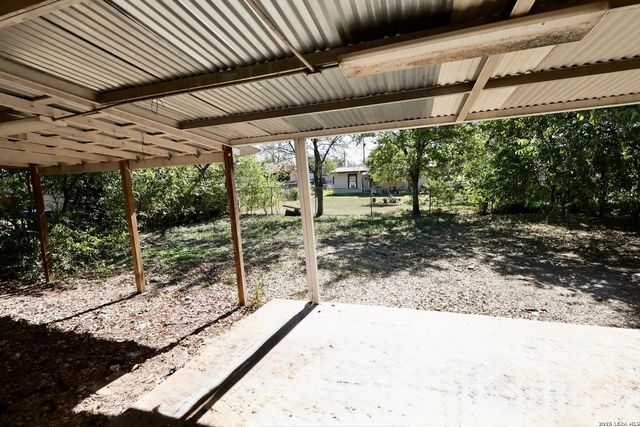 654 ELLOR DR, San Antonio, TX 78228