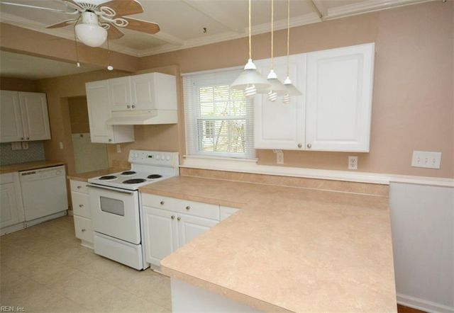 535 Fishermans RD, Norfolk, VA 23503