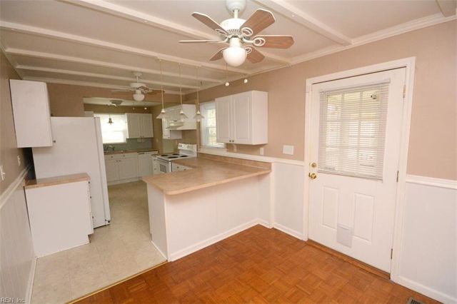 535 Fishermans RD, Norfolk, VA 23503