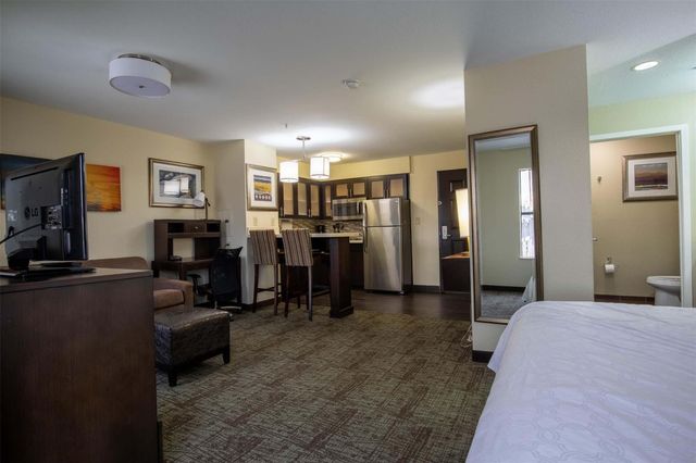 18828 State Highway 249 201, Houston, TX 77070