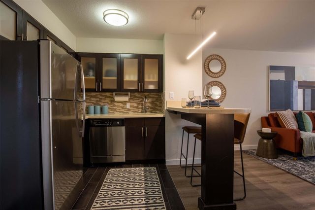 18828 State Highway 249 201, Houston, TX 77070