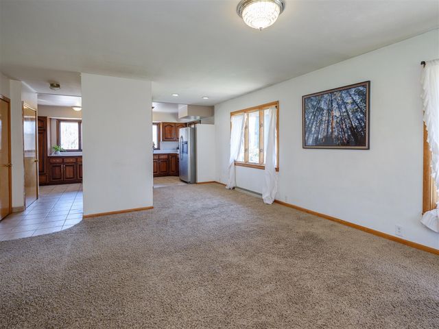 117 4th Street, Plainwell, MI 49080