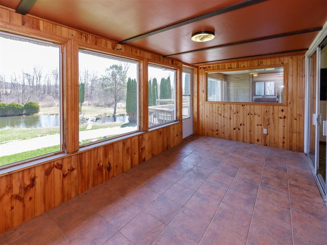 117 4th Street, Plainwell, MI 49080