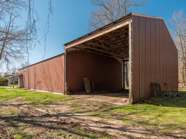 117 4th Street, Plainwell, MI 49080