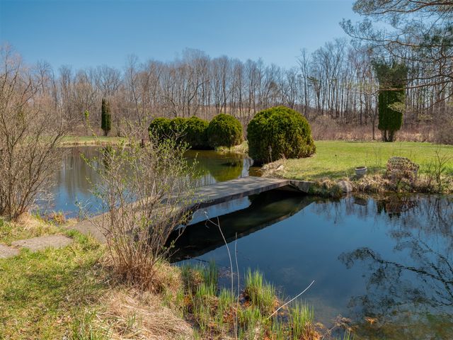 117 4th Street, Plainwell, MI 49080