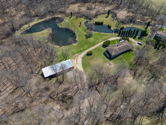 117 4th Street, Plainwell, MI 49080