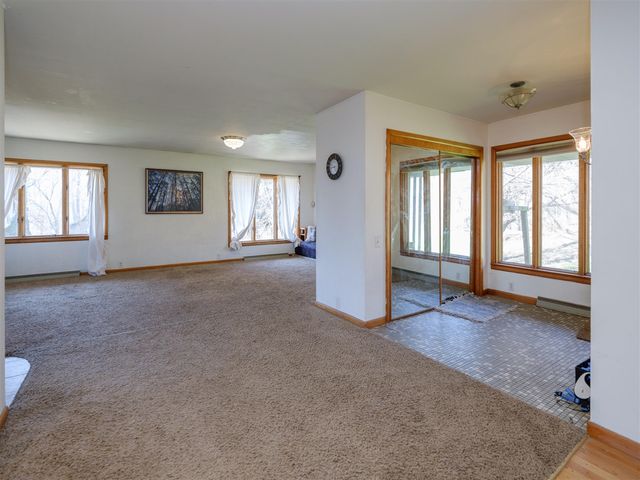 117 4th Street, Plainwell, MI 49080