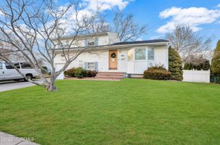 1121 Darlene Avenue, Ocean Twp, NJ 07712