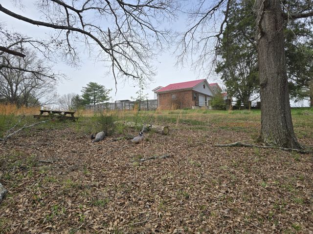 6579 Vervilla Rd, Morrison, TN 37357