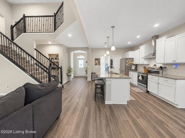 152 Goldeneye Ct, Shepherdsville, KY 40165