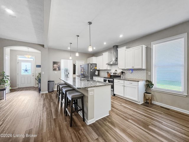 152 Goldeneye Ct, Shepherdsville, KY 40165