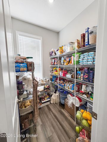 152 Goldeneye Ct, Shepherdsville, KY 40165