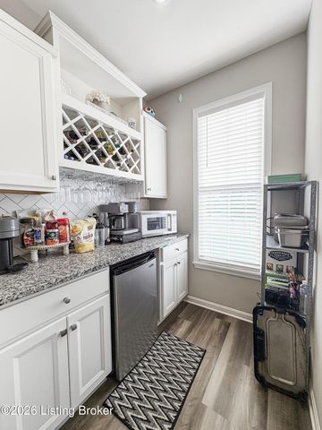 152 Goldeneye Ct, Shepherdsville, KY 40165