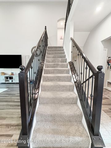 152 Goldeneye Ct, Shepherdsville, KY 40165