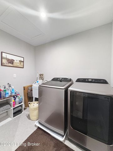 152 Goldeneye Ct, Shepherdsville, KY 40165