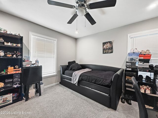152 Goldeneye Ct, Shepherdsville, KY 40165