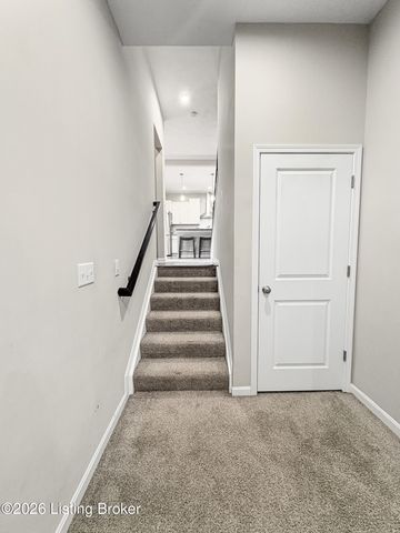 152 Goldeneye Ct, Shepherdsville, KY 40165