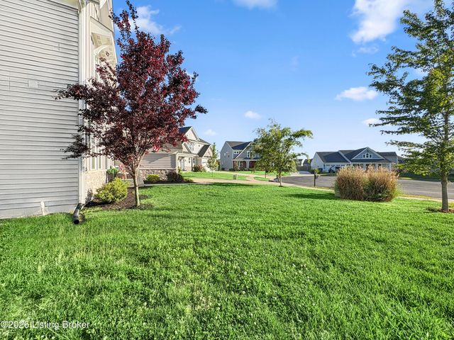152 Goldeneye Ct, Shepherdsville, KY 40165