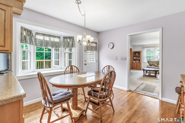 460 Stonehouse Road, Trumbull, CT 06611