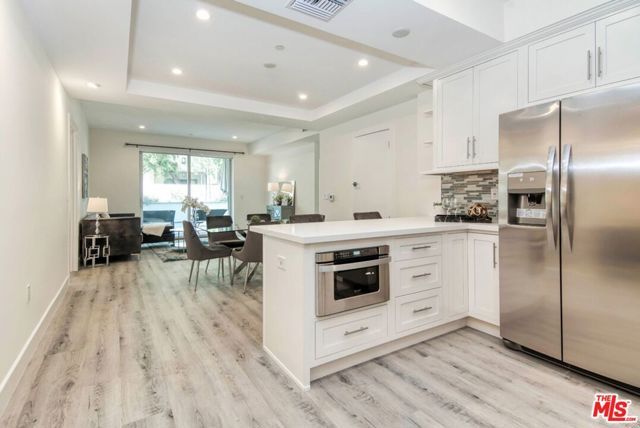 1237 S Holt Avenue 303, Los Angeles, CA 90035