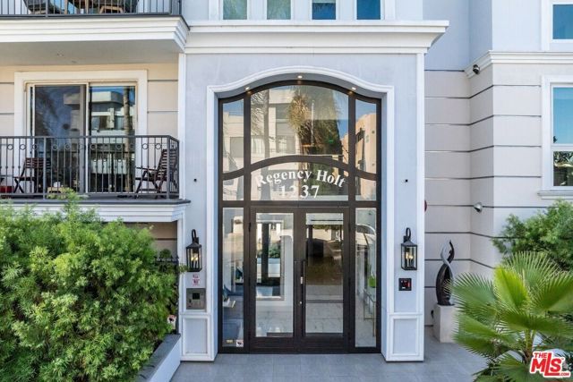 1237 S Holt Avenue 303, Los Angeles, CA 90035