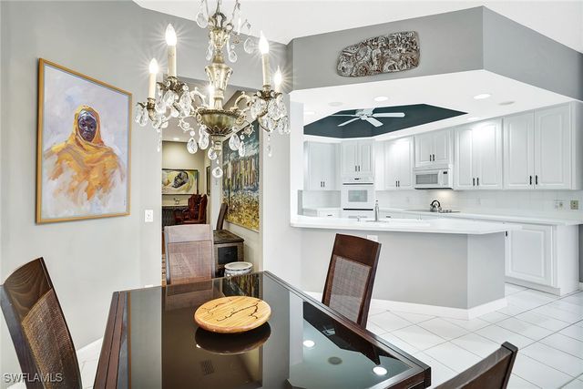 3394 Cerrito CT, Naples, FL 34109