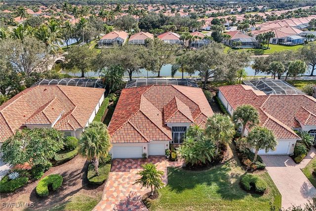 3394 Cerrito CT, Naples, FL 34109