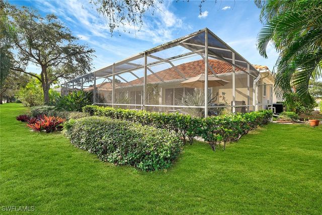 3394 Cerrito CT, Naples, FL 34109