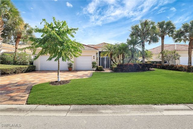 3394 Cerrito CT, Naples, FL 34109