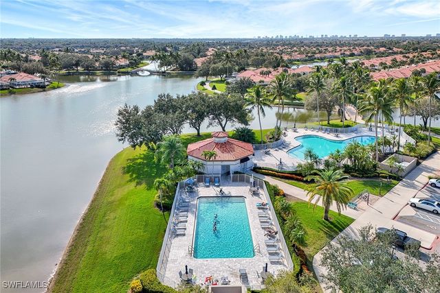 3394 Cerrito CT, Naples, FL 34109