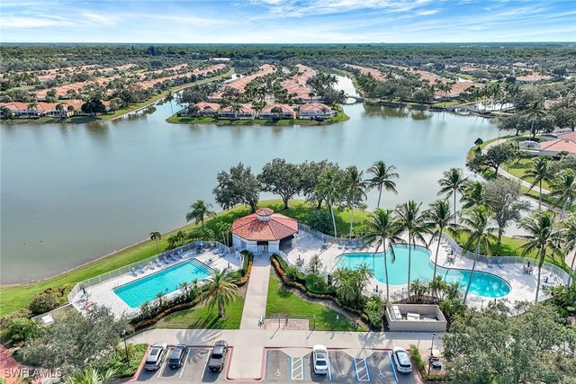 3394 Cerrito CT, Naples, FL 34109