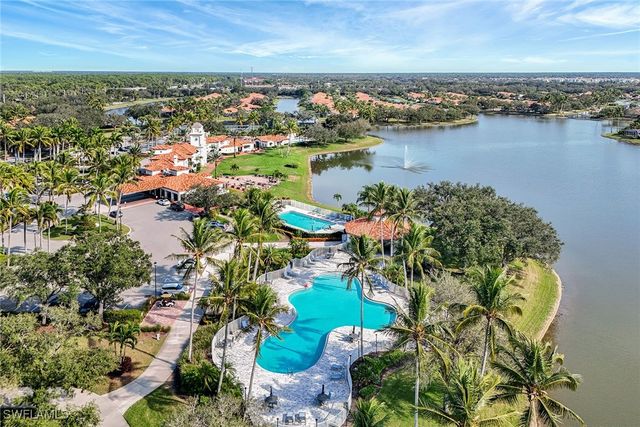 3394 Cerrito CT, Naples, FL 34109