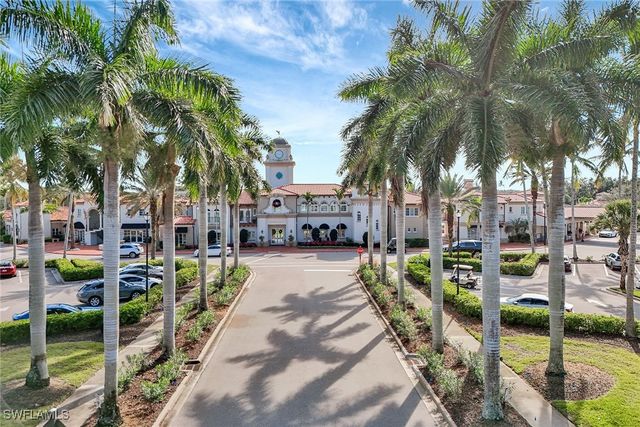 3394 Cerrito CT, Naples, FL 34109