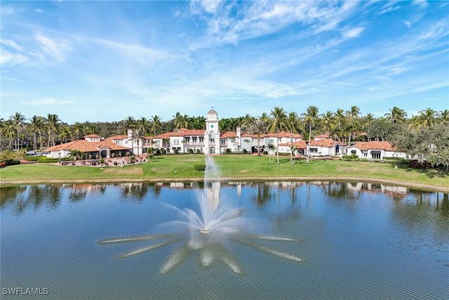 3394 Cerrito CT, Naples, FL 34109