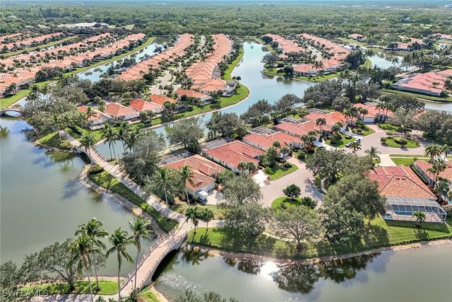 3394 Cerrito CT, Naples, FL 34109