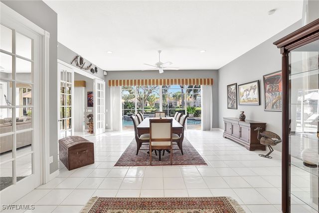 3394 Cerrito CT, Naples, FL 34109