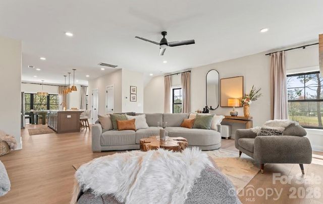 520 Mystic Park Alley 4, Huntersville, NC 28078