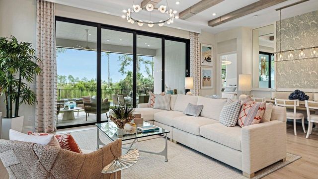 9643 St Germain Drive, Palm Beach Gardens, FL 33412