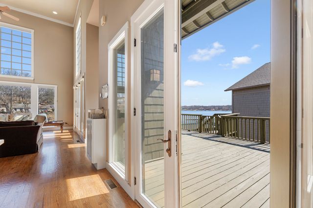 2373 Melody Point Circle, Grove, OK 74344