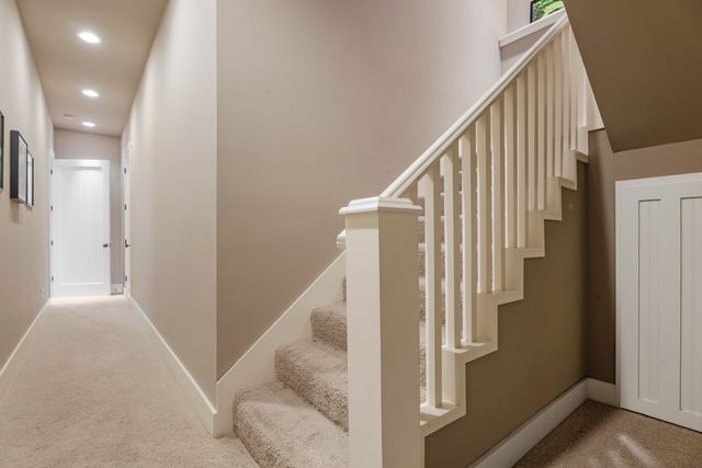 2373 Melody Point Circle, Grove, OK 74344